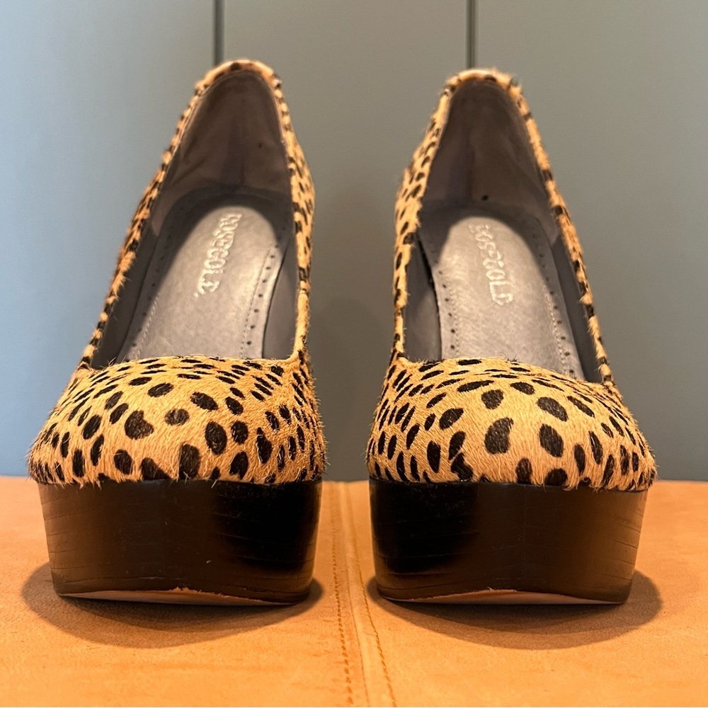 Rosegold Calf Hair Leopard “Lela Safari” Wedges - Picture 5 of 9